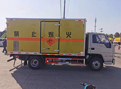 池州爆破器材运输车